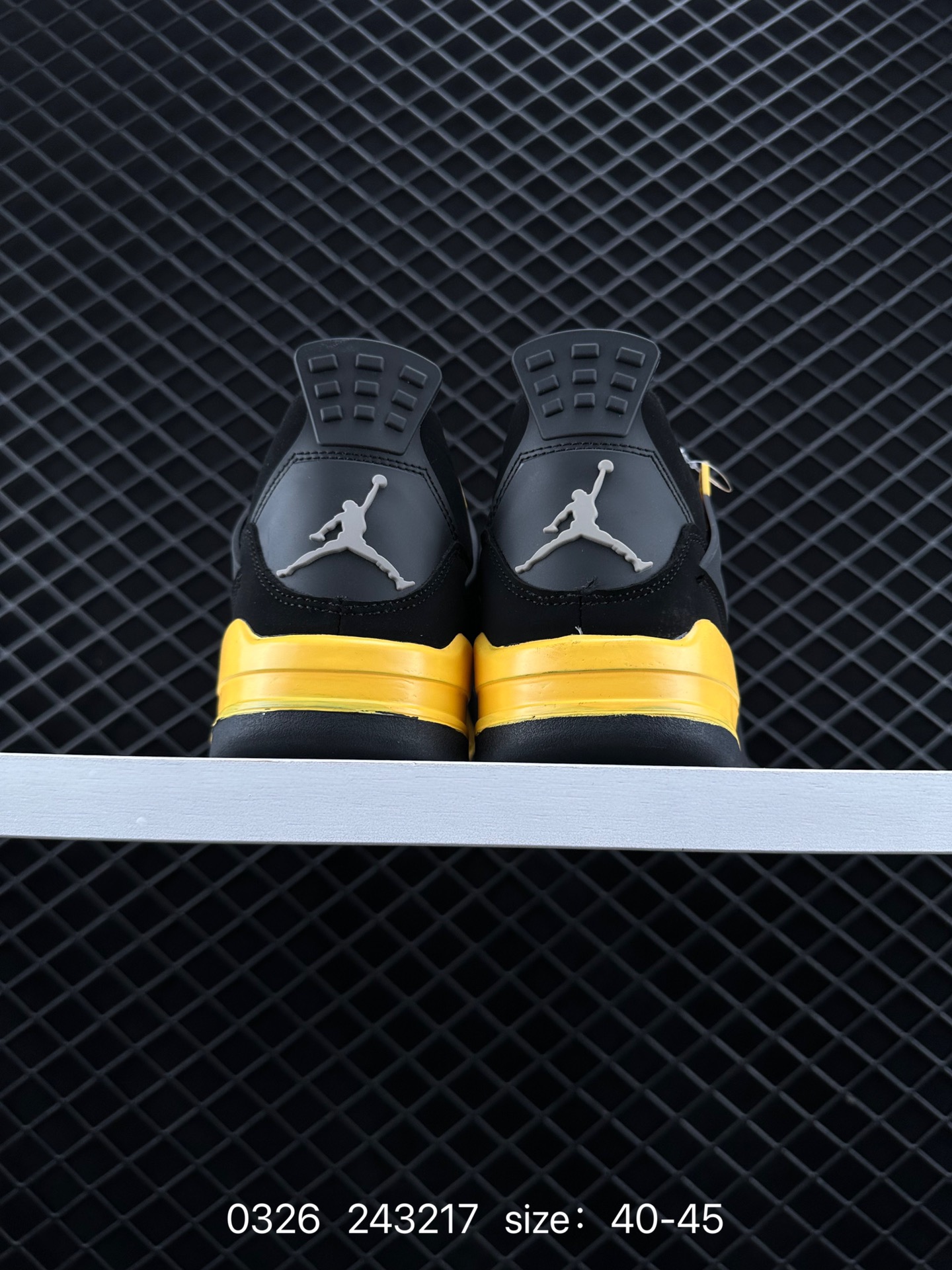 Air Jordan 4 Retro AJ4